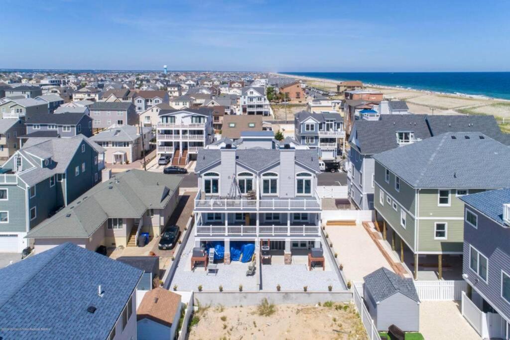 Ocean And Beach Views From Five Decks In Ortley Beach Seaside Heights Exterior foto