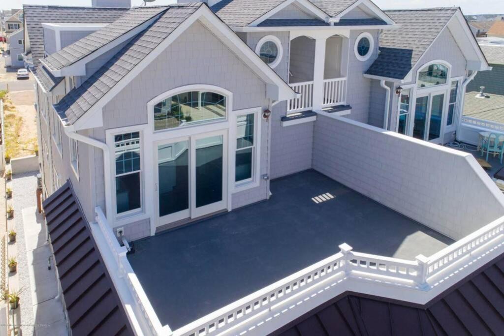 Ocean And Beach Views From Five Decks In Ortley Beach Seaside Heights Exterior foto